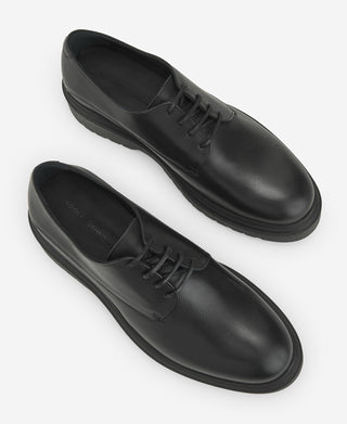 Zapato de Suela Engomada con Cordones, Negro