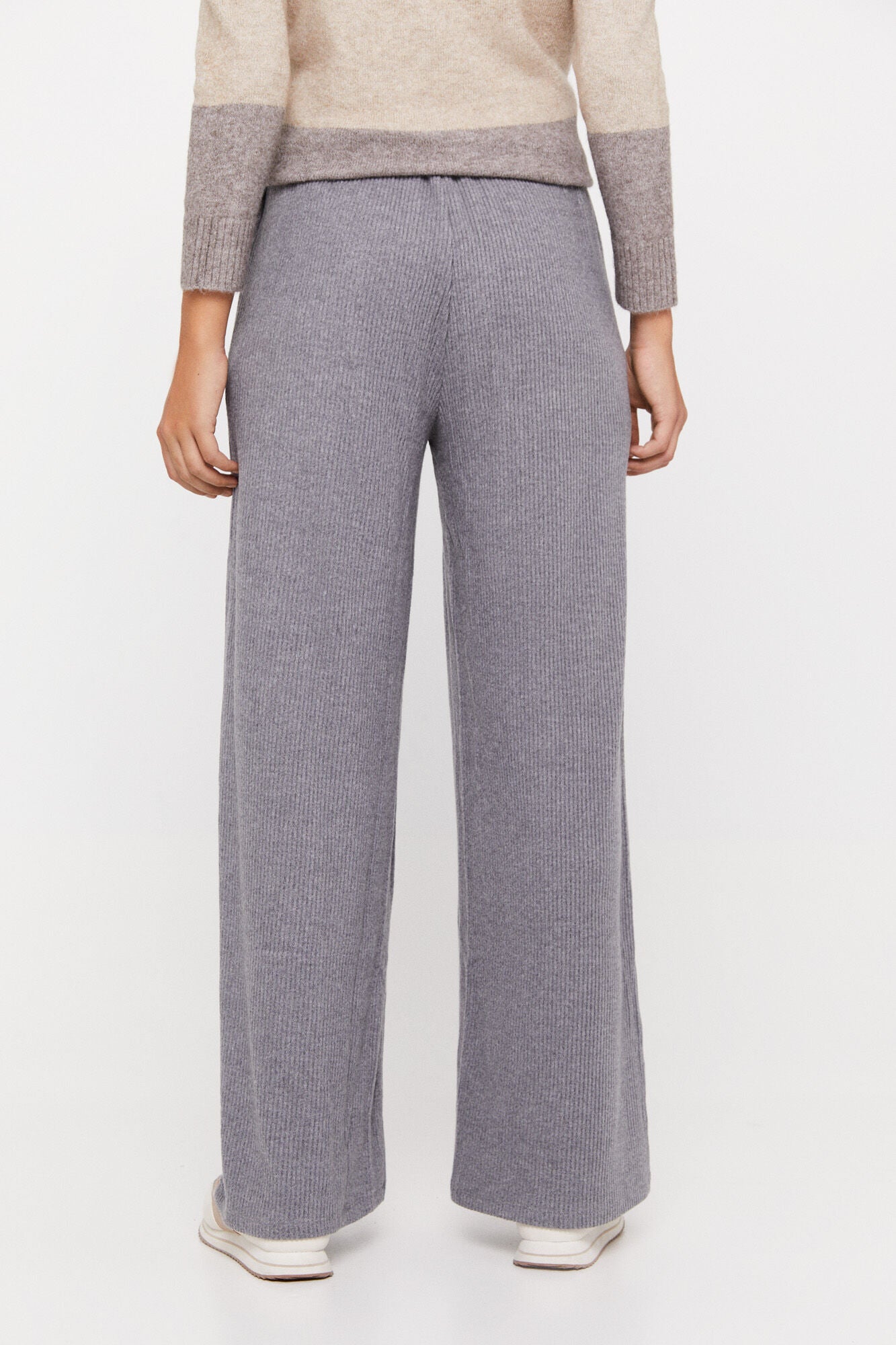 Pantalones Grey
