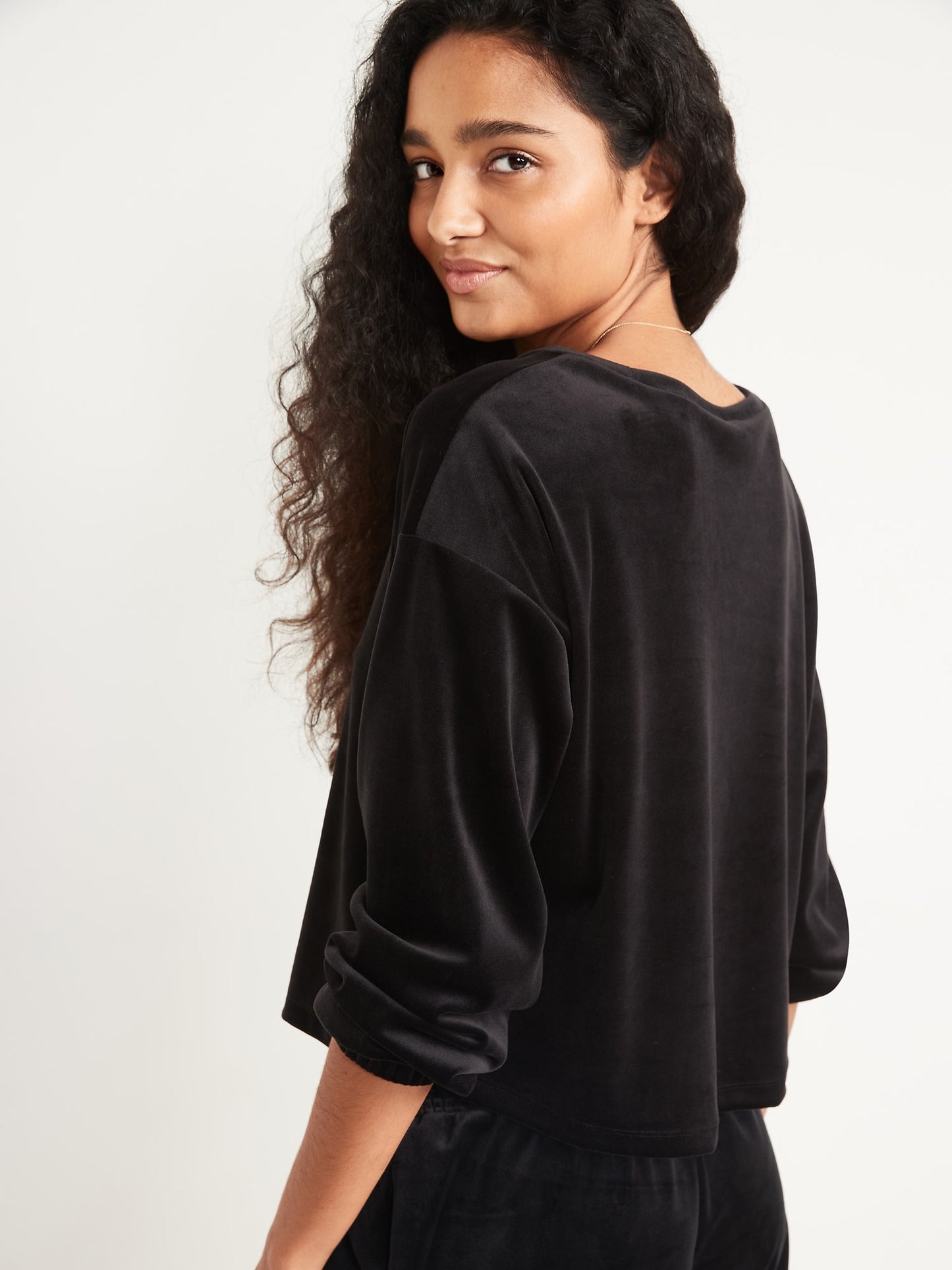 ON Long-Sleeve Velvet Pajama Top For Women Black Jack