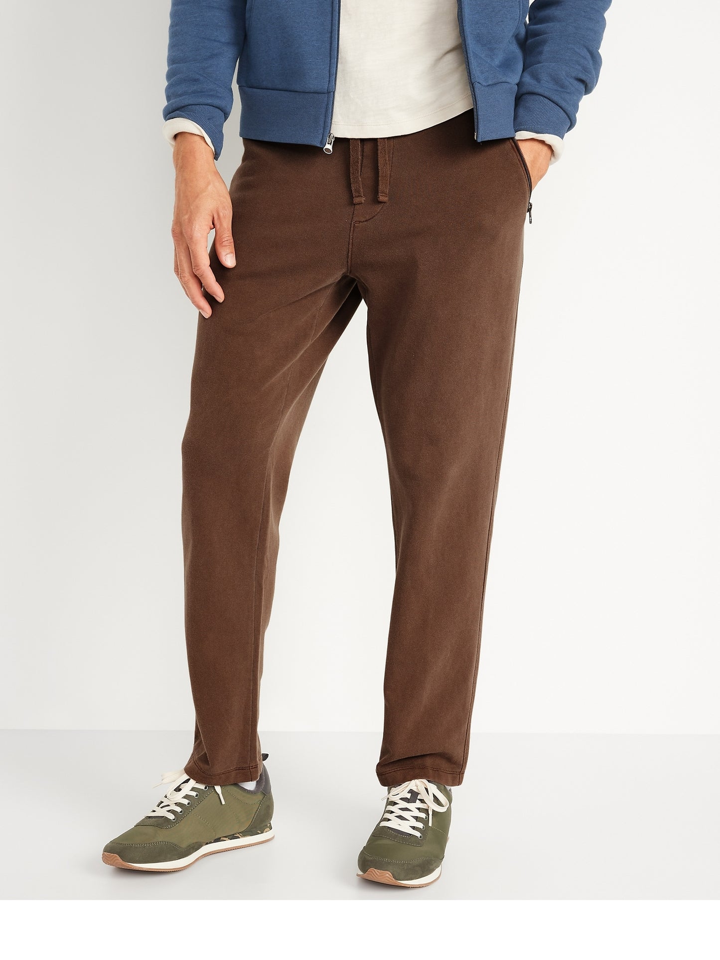 ON Garment-Dyed Zip-Pocket Tapered Sweatpants For Men - Tawny Brown